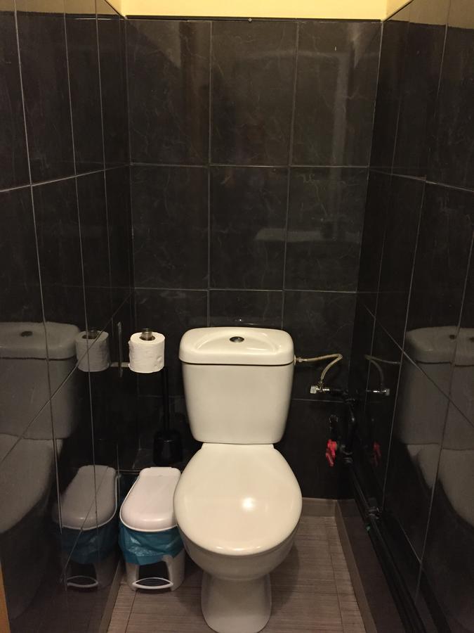 Hostal Oxum Мадрид Экстерьер фото